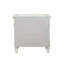 Tables de chevet-679083440