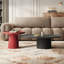 Table basse en bois de style italien.