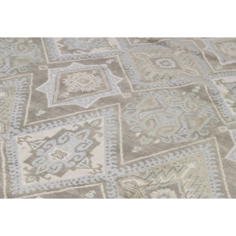 Geometric Area Rug in Beige