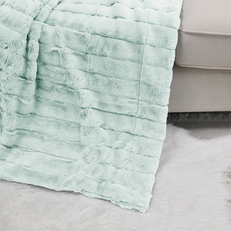 Umber Faux Fur Sherpa Throw Blanket, 50" x 60"