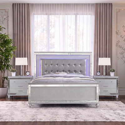 Moaad Full 3PC Bedroom Set Silver