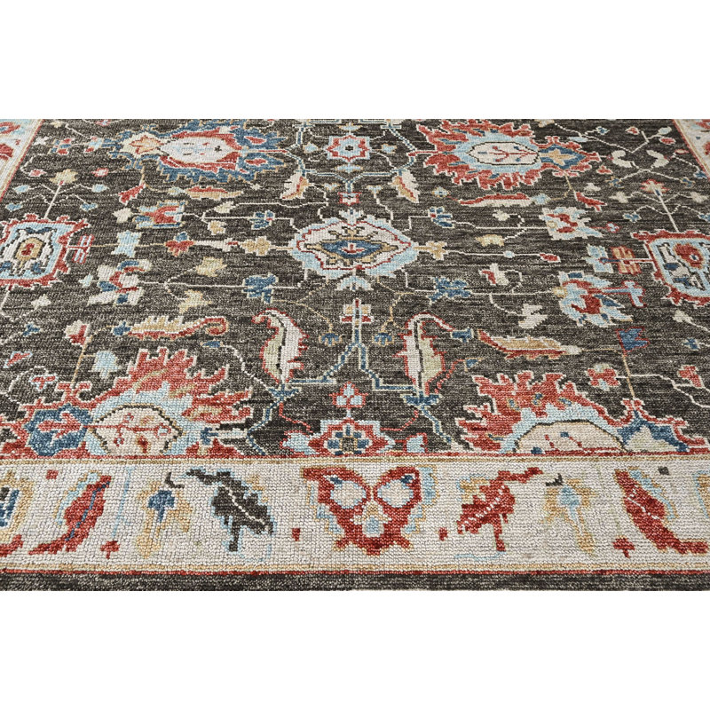 Tapis 8 pi 11 po x 11 pi 10 po Oushak