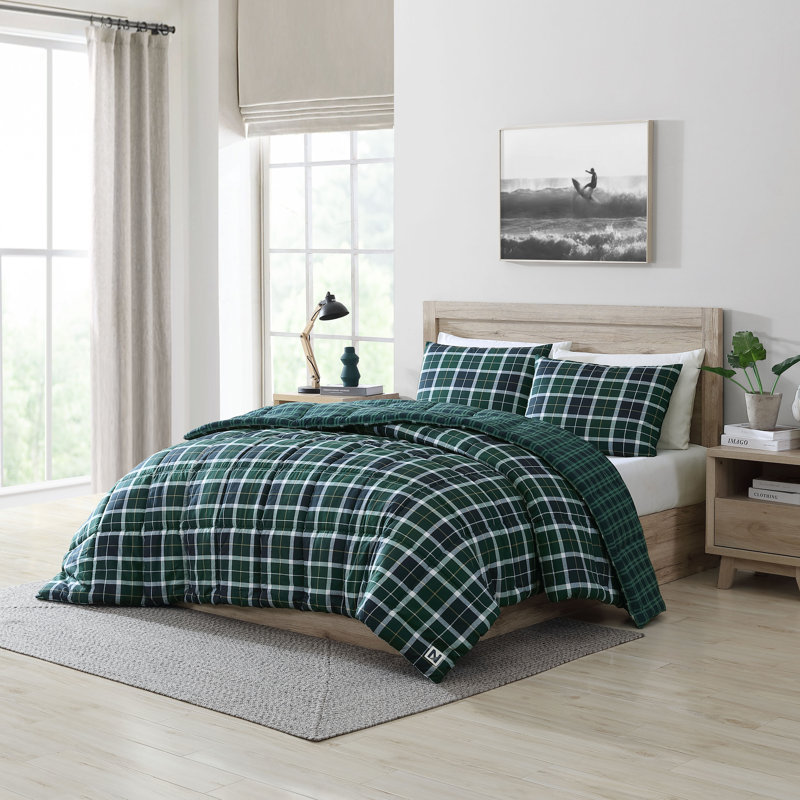 Navy and Green Reversible Microfiber Twin Bedspread Set