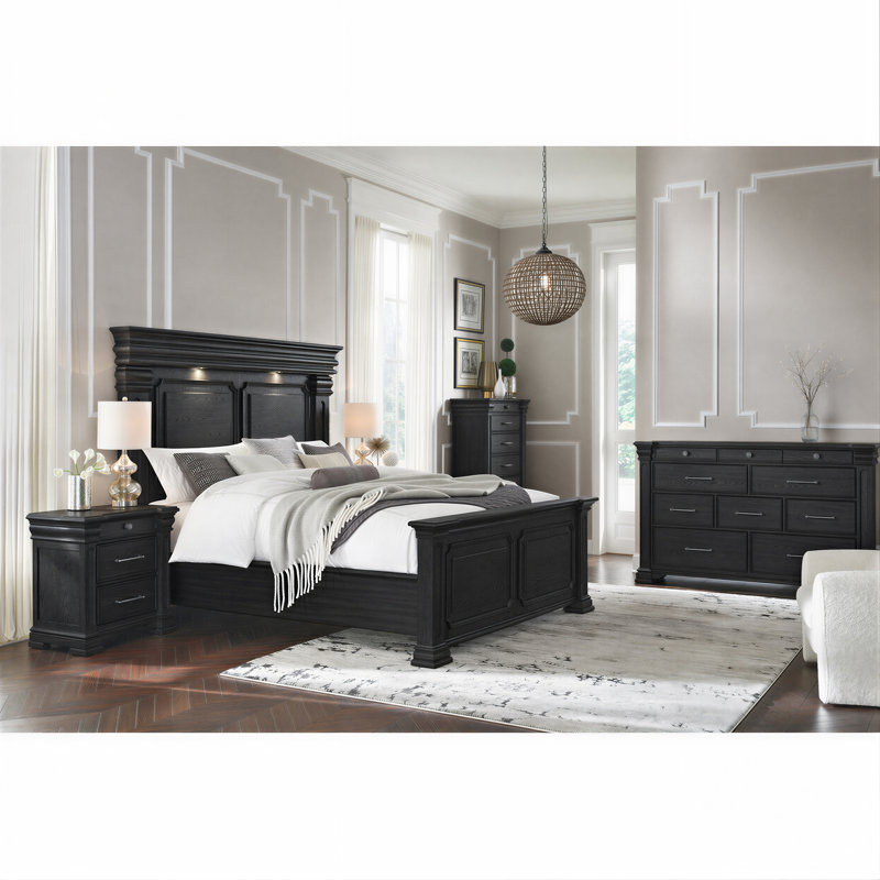 Ensemble de chambre à coucher Giesecke, 5 Pcs: Bed, Dresser, Chest, 2 Nightstands, Grand lit, Black