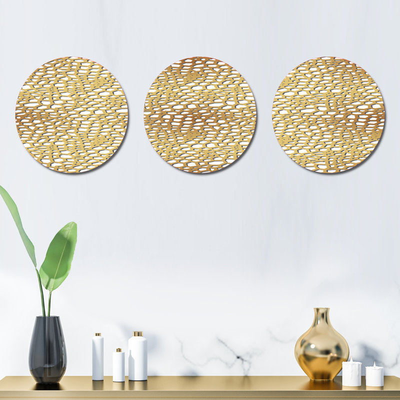 Abstract Wall Decor on Metal