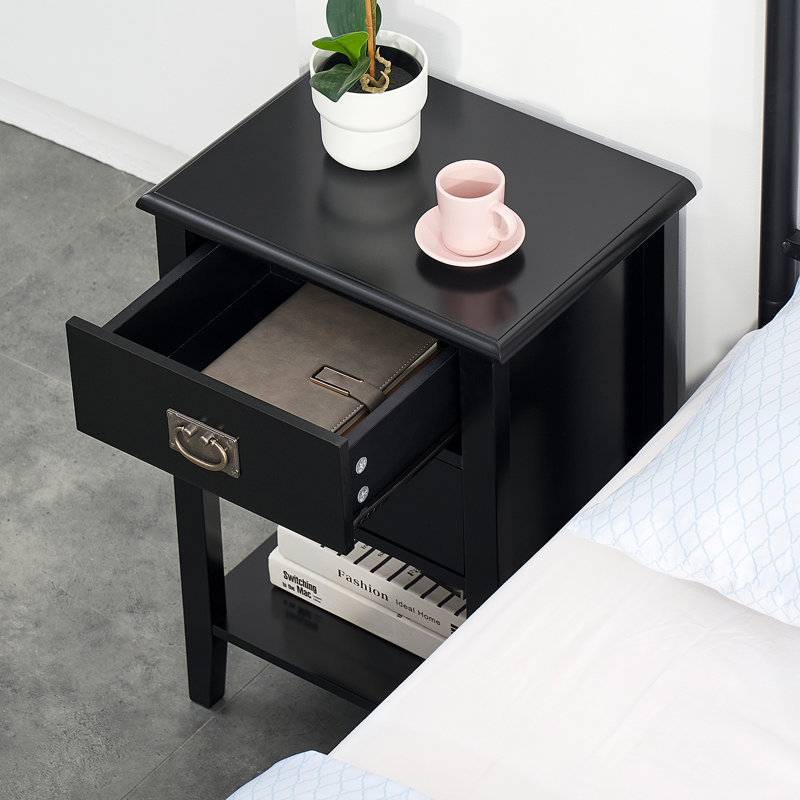 Miramontes 15.7'' W Nightstand, Black, Set of 2
