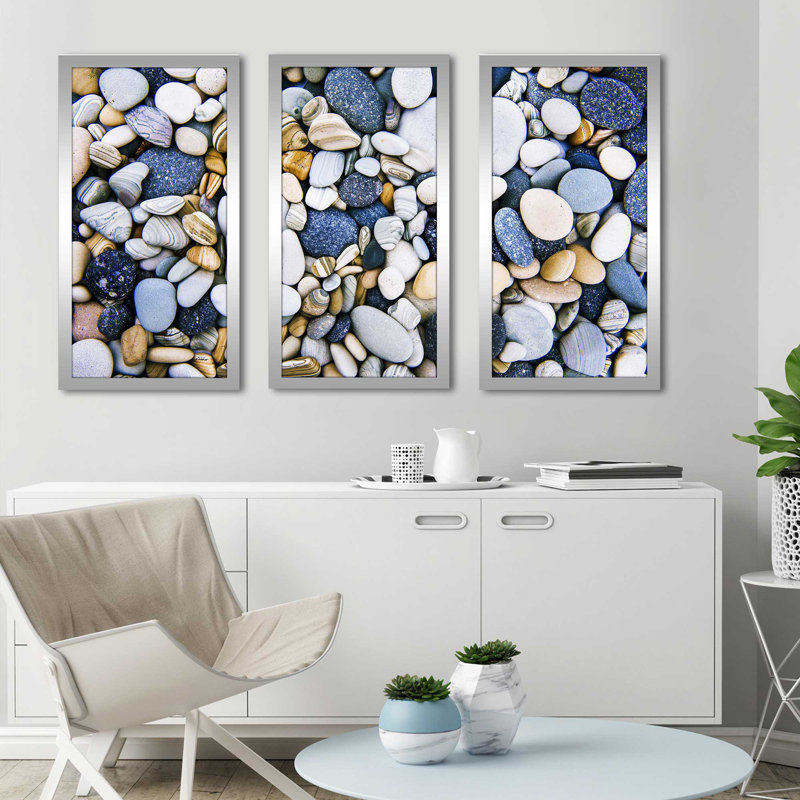 "Water Stones 19", impression sur acrylique 3 pièces, H 33,5 po x l 52,5 po x P 1 po