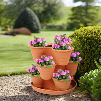 Saliah Pot Planter