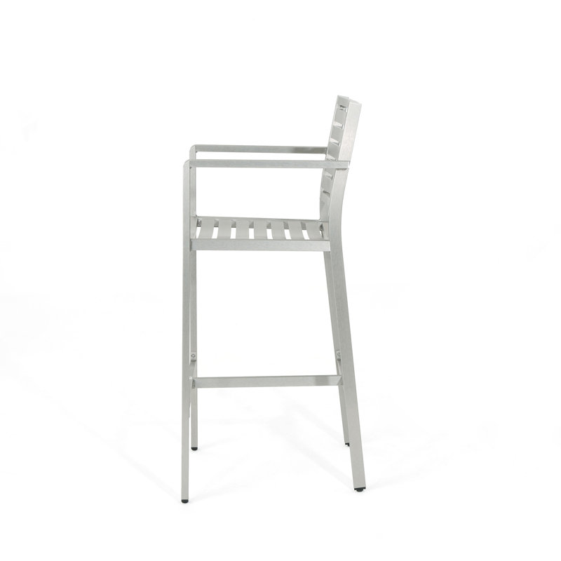 Outdoor Lounge Chair