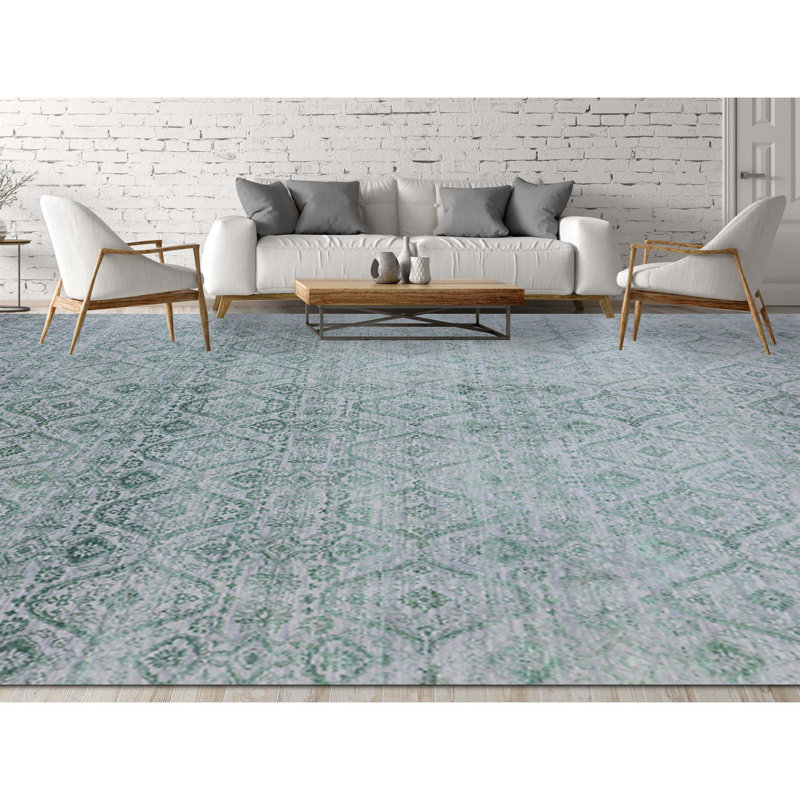 Geometric Area Rug in Silver/Light Green, Rectangle 9' x 12'
