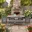 Ensemble de salle à manger de patio 6 pièces en PEHD gris avec table, banc, 2 fauteuils et 2 chaises d'appoint, mobilier de jardin résistant aux intempéries avec trou pour parasol