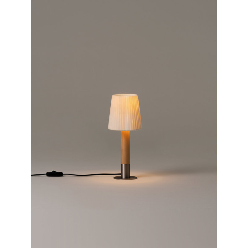 Basica Minima Table , Nickel, Natural