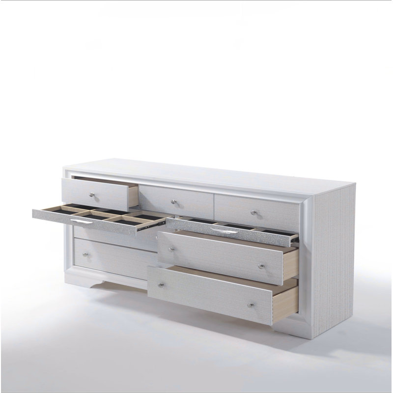 Commode à finition Naima