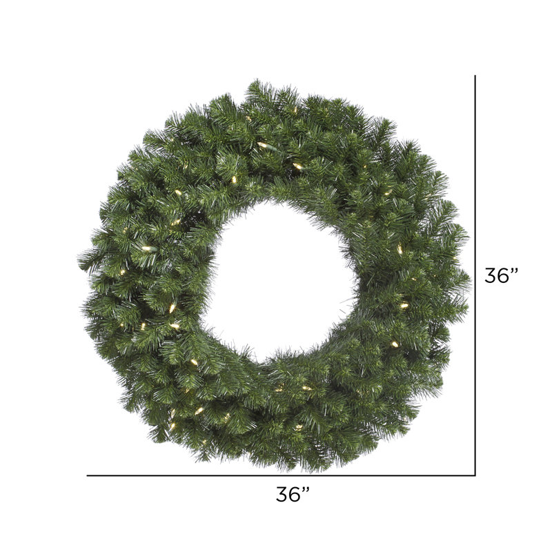 Couronne de Noël artificielle 36 po Vickerman, lumières DEL blanc chaud Douglas, 36 po