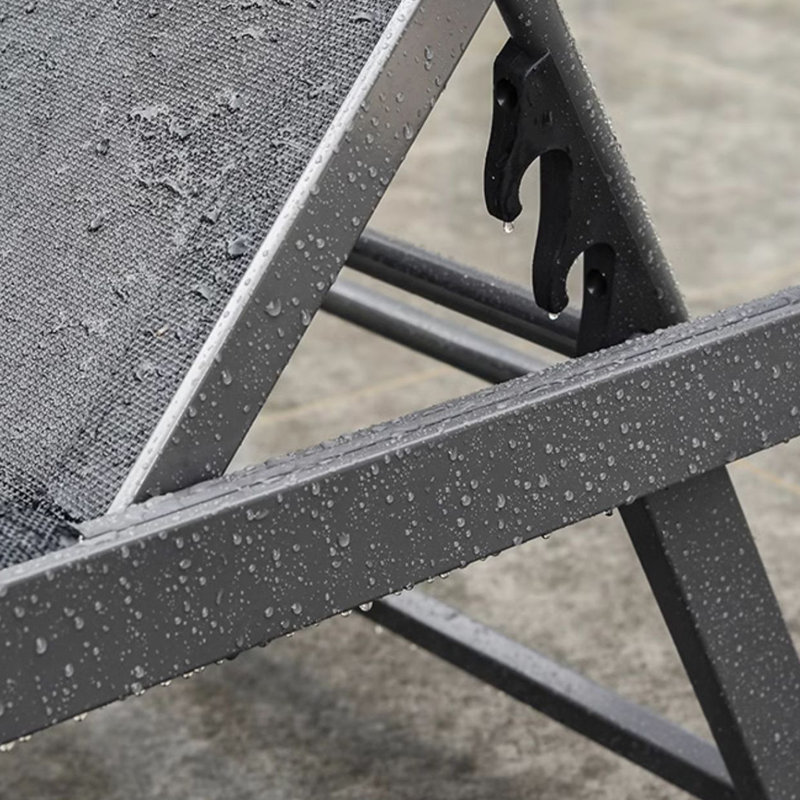 Chaise longue d'extérieur en alliage d'aluminium Njomza, Noir