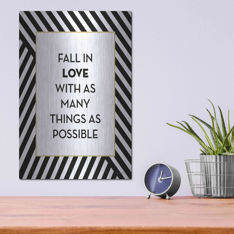 «Fall In Love» par Lettered & Lined, art mural en métal, 12 po x 16 po