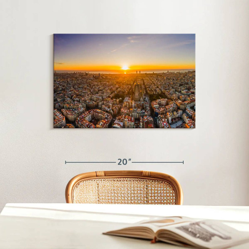 Nogales de Barcelone, H 16 po x l 24 po