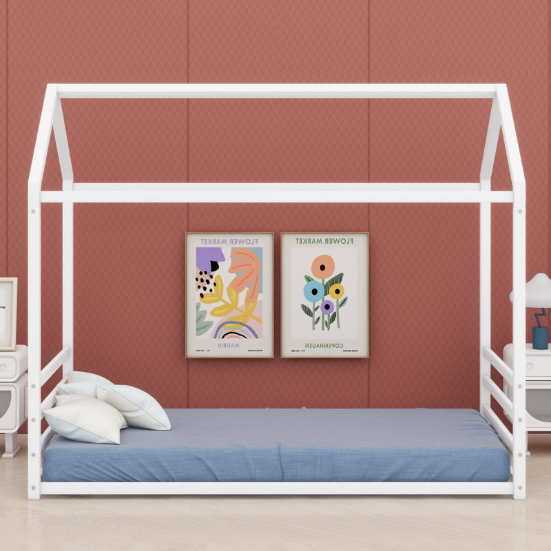 Lit en métal avec garde-corps Montessori
