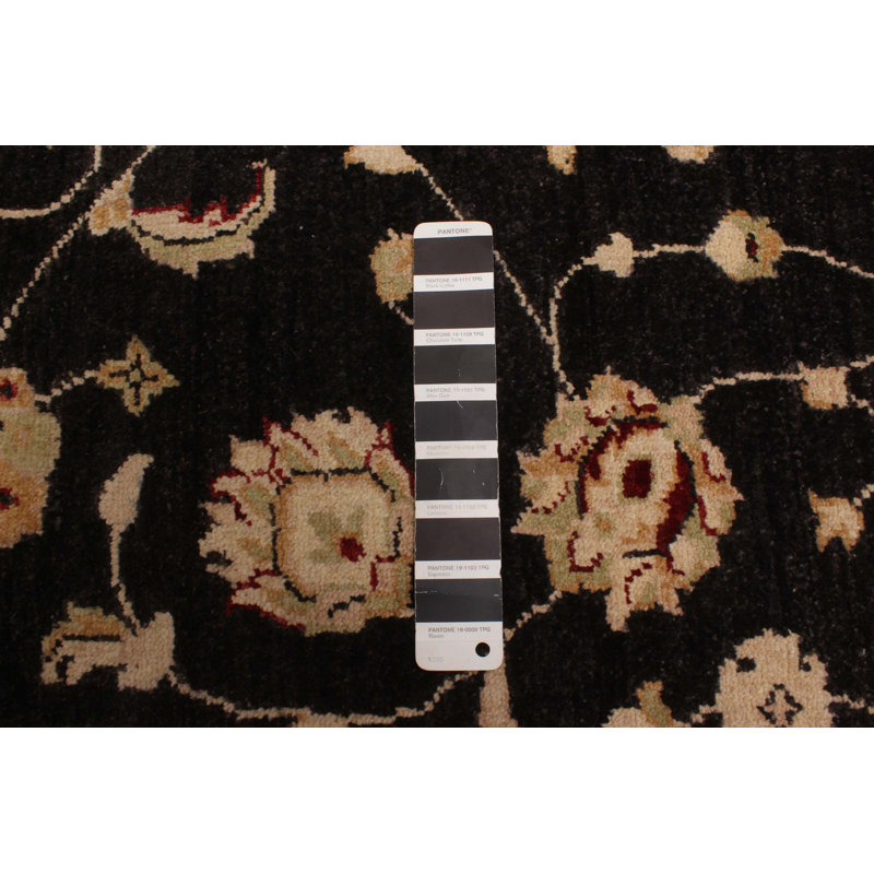 Jessee Black Rug 4'1" x 5'11"