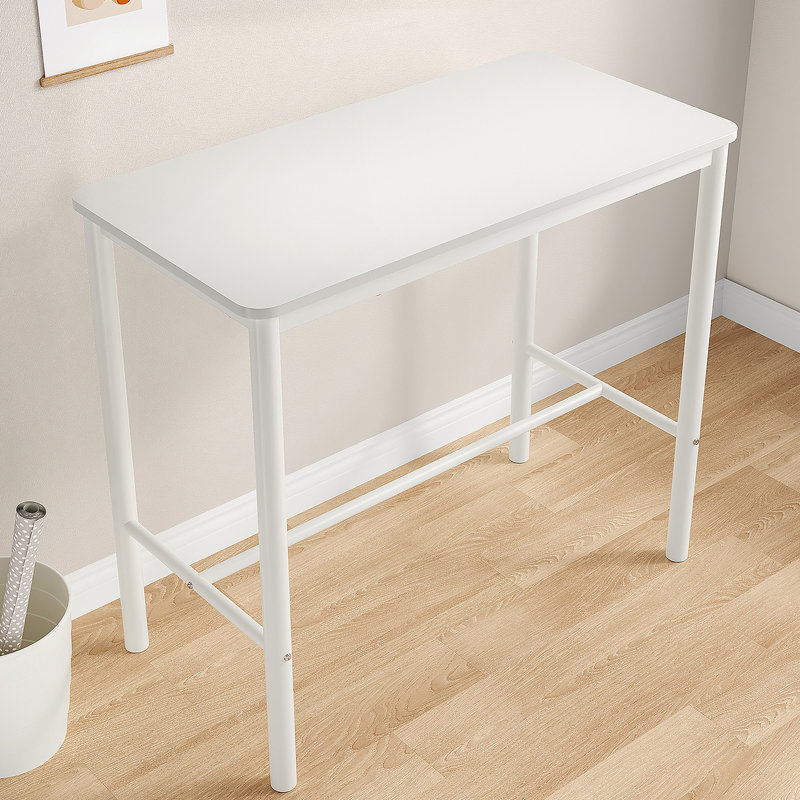 Table de bar rectangulaire à hauteur de comptoir avec pieds en métal, idéale pour divers espaces et rassemblements, offrant un support robuste et un assemblage facile