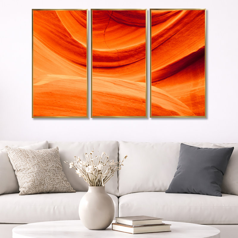 Antelope Canyon Orange Wall - 3 pièces, impression sur toile, H 28 po x l 36 po, Doré