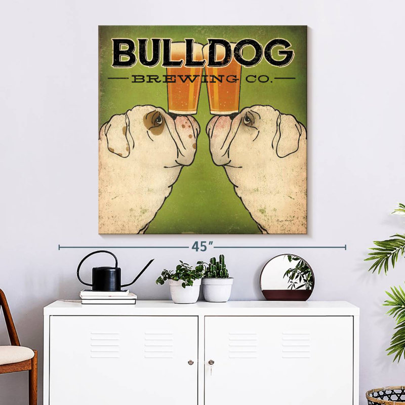 Bulldog Brewing, H 33 po x l 33 po