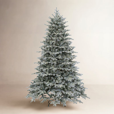 7.5' Pre-Lit Spruce Tree