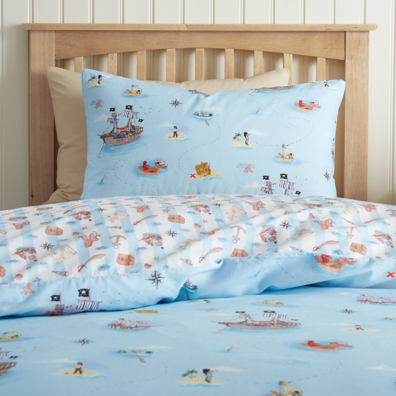 Pirates Reversible Cotton Duvet Cover Set with Pillowcase, Single Duvet Cover Set + 1 additional Pillowcase
