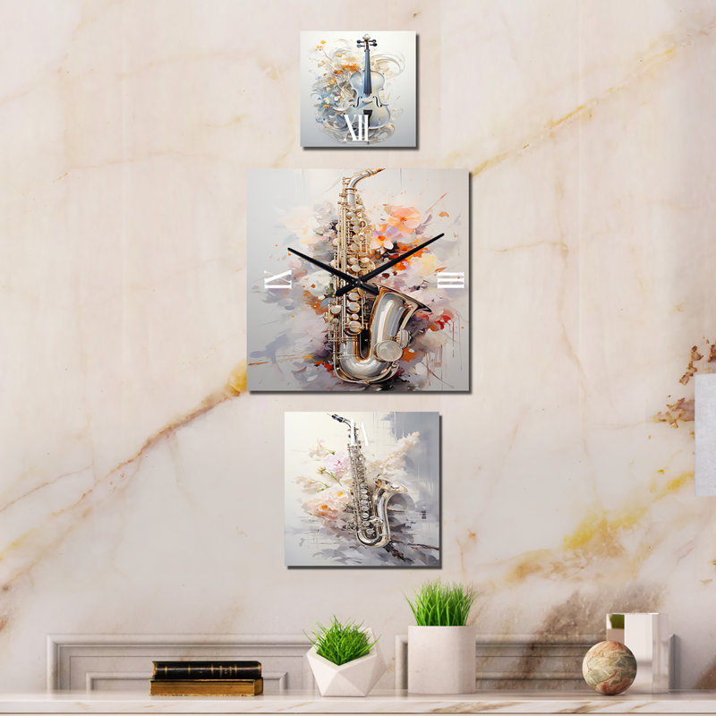 Eniya Metal Wall Clock