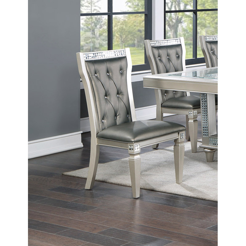 Chaise d'appoint Aadhya