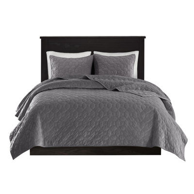 Velvet Quilt 3 Piece Set