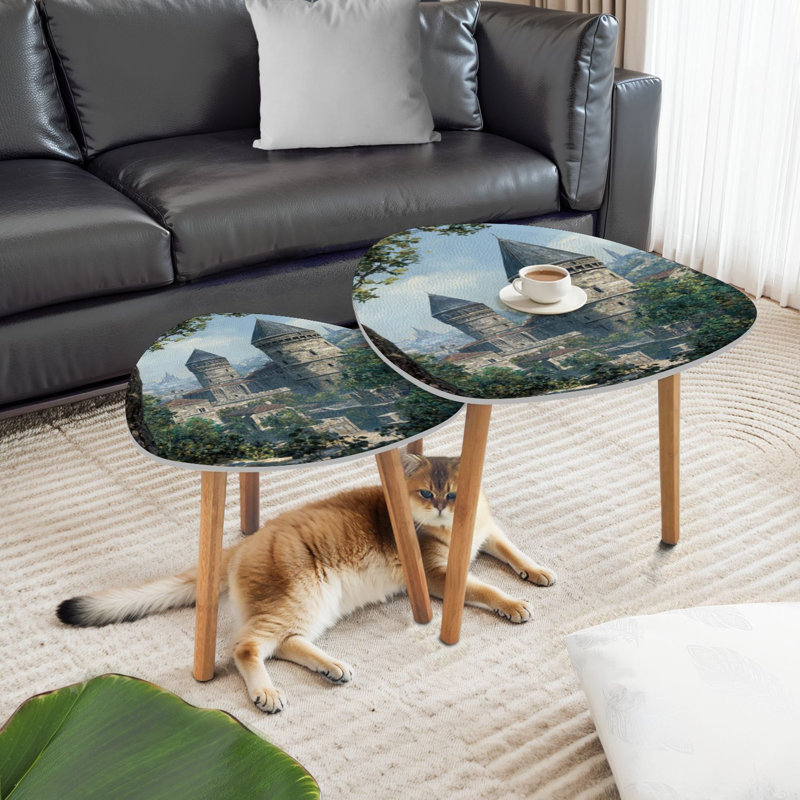 Ensemble de 2 tables basses gigognes triangulaires Chateau Comtal Aude City