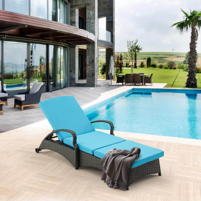 Outdoor Single chaise with Cushions, Blue