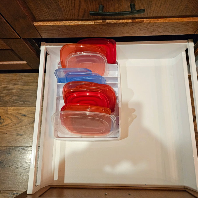 YouCopia® StoraLid® Food Container Lid Organizer, Adjustable Plastic Lids Storage, Large