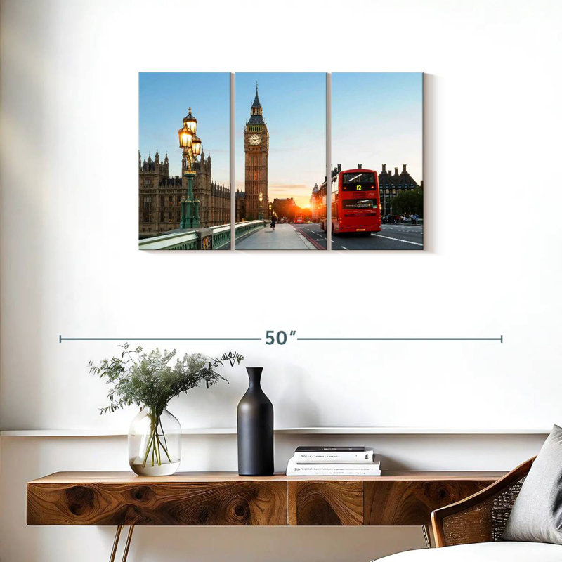 Rorry London Morning, 20" H x 33" W