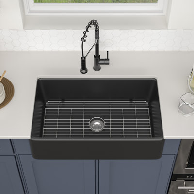 33" L x 20" W Farmhouse Kitchen Sink Ceramic Single Bowl Kitchen Sink Apron Front Sink
