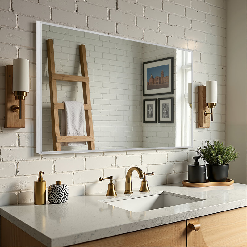 Miroir de salle de bain à cadre en métal doré 36 po Beunca, Argent, 38 po x 26 po
