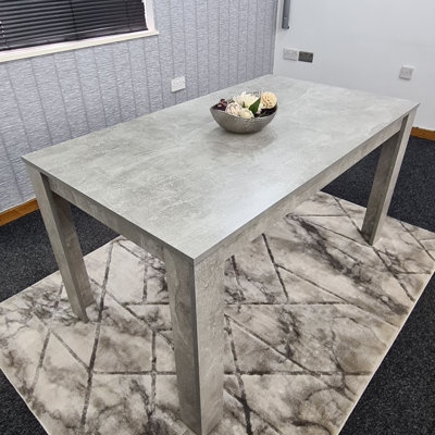 Aerilynn Dining Table