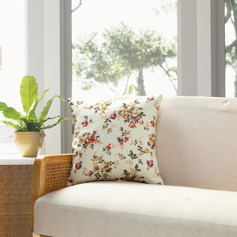 Ensemble de 2 coussins Florence, Crème avec motif floral, H 22 po x l 22 po, Housse de coussin seulement - sans coussin