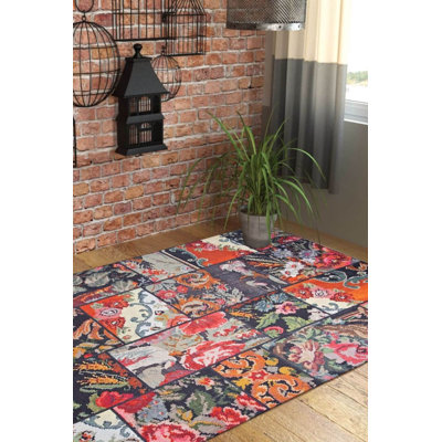 Tapis décoratif rouge et noir