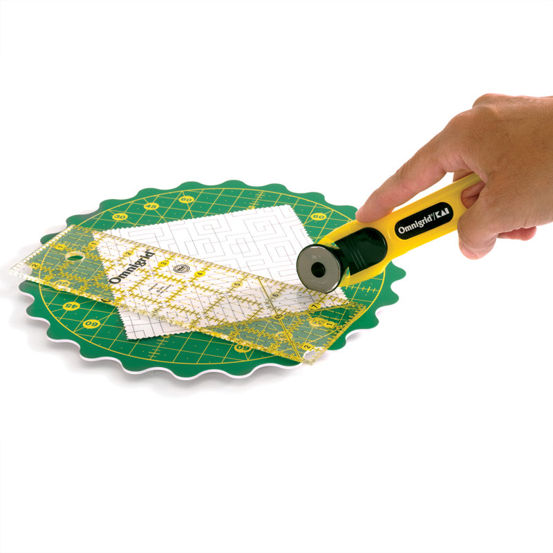 Omnigrid 8" 360 Rotating Cutting Mat, Non-Slip Circle For Quilting And Crafting