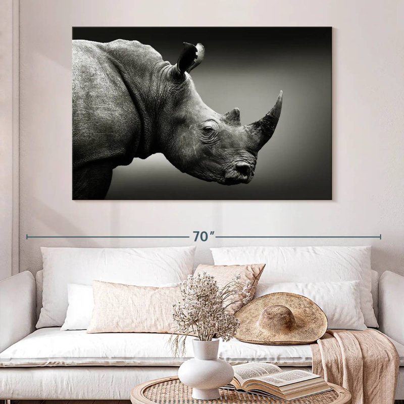 Safari Brampt Head, 34" H x 51" W