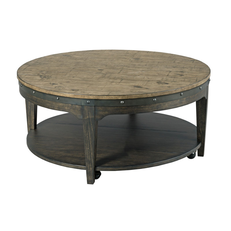 Table basse à quatre pieds en bois massif avec rangement Caliya