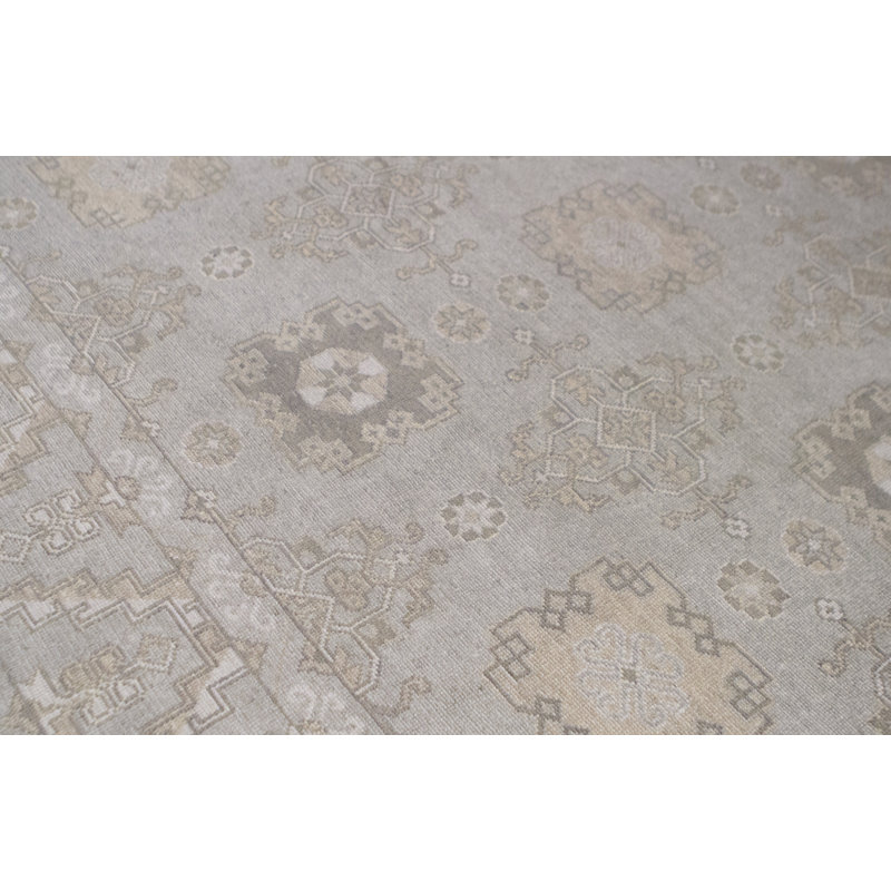 Hand-Knotted High-Quality Green Area Rug