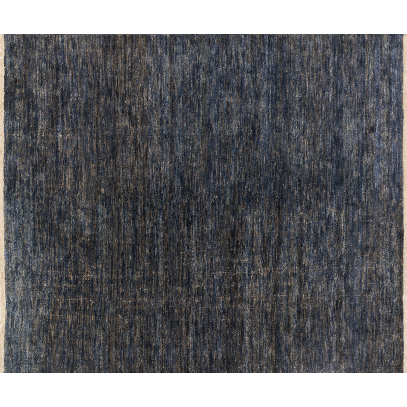 Moiseiev Area Rug in Blue, Rectangle 4' x 6'