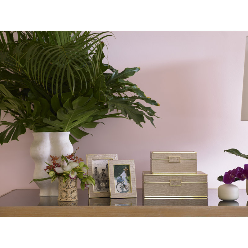Corvo Handcrafted Table Vase