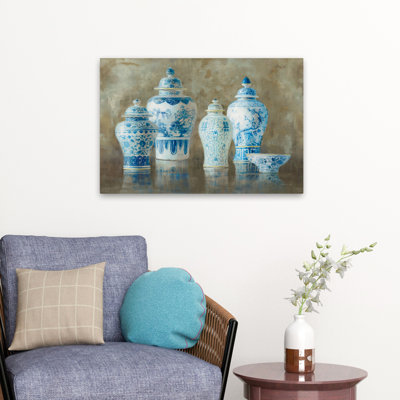 Pot de gingembre classique et traditionnel nature morte neutre