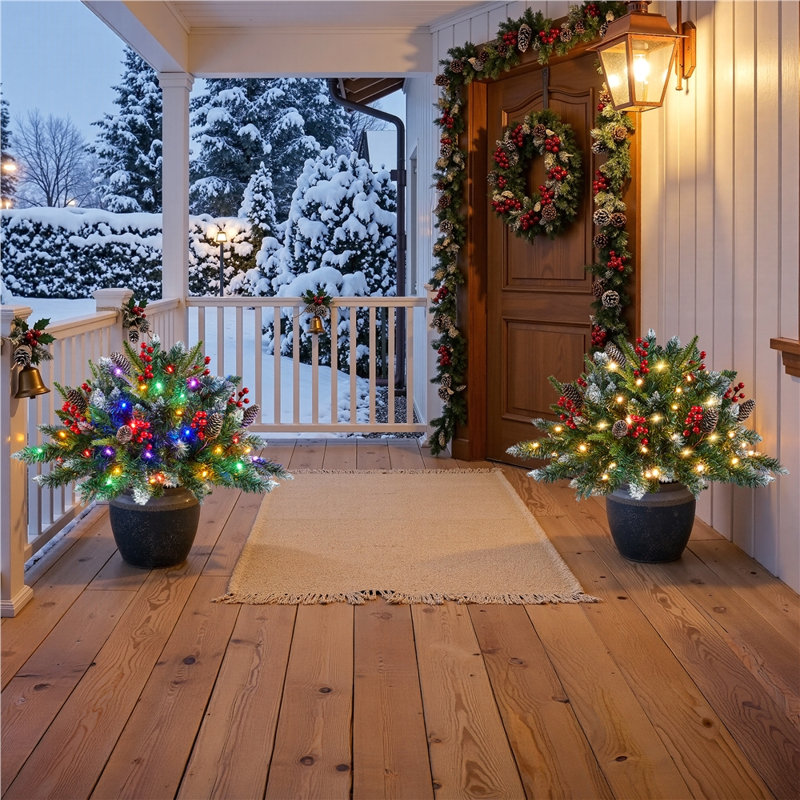 Sapins de Noël givrés pré-illuminés d'extérieur de 27,5 pouces