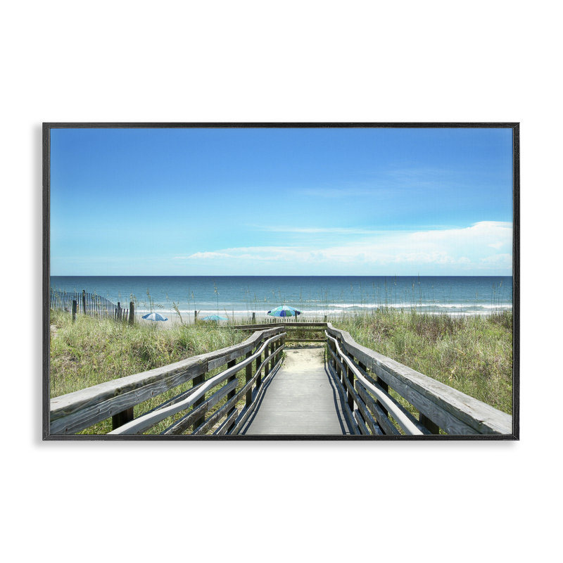 «Bridge to Beach View», estampe numérique par Kelly Donovan, Giclée encadrée noir minuit, H 20 po x l 30 po