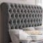 Grand lit-bateau en velours avec garniture cloutée Jampier-1716676852-1716676848